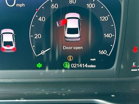 Used 2025 Honda Accord SE image 26