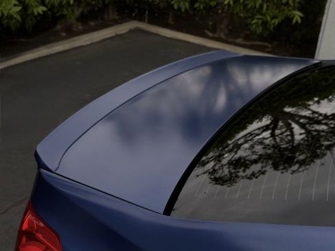 Used 2019 BMW ALPINA B7 xDrive w/ Luxury Rear Seating Package image 12