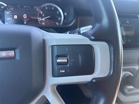 Used 2022 Land Rover Defender 110 image 19