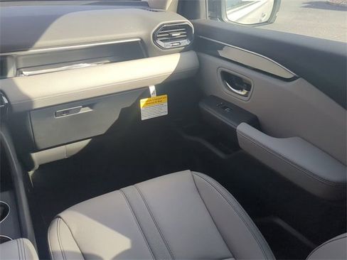 New 2025 Honda Pilot EX-L image 15