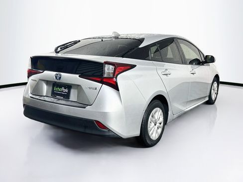 Used 2020 Toyota Prius LE FWD image 9