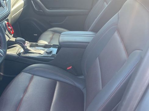 Used 2025 Chevrolet Blazer RS image 6