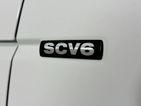 Used 2015 Land Rover LR4 HSE image 7