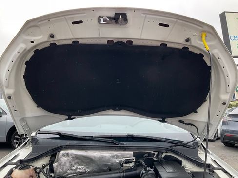 Used 2014 Volkswagen Tiguan SE FWD image 11