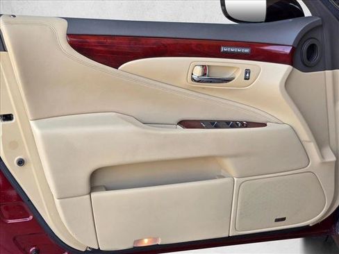 Used 2008 Lexus LS 460 RWD image 10