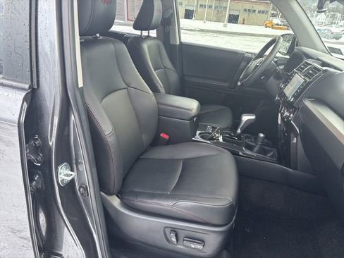 Certified 2022 Toyota 4Runner TRD Off-Road Premium image 12