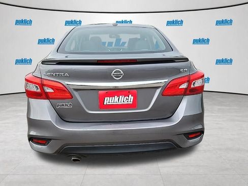 Used 2019 Nissan Sentra SR w/ Premium Package (SR) FWD image 4