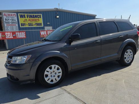 Used 2015 Dodge Journey American Value Package w/ Flexible Seating Group image 1