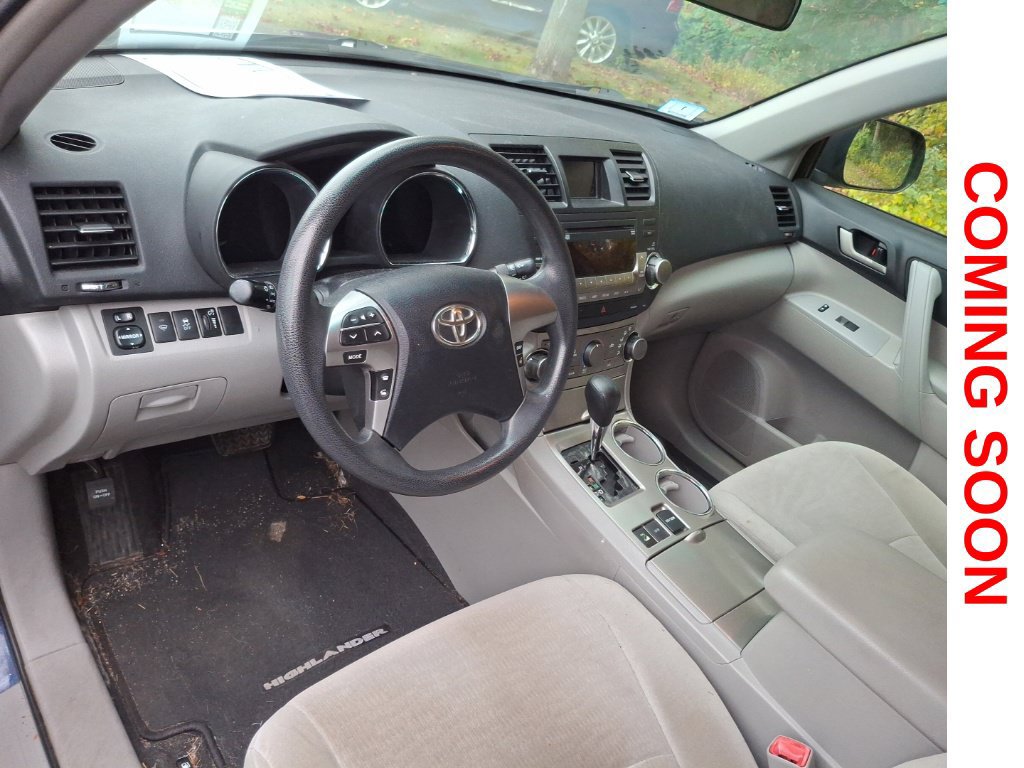Used 2011 Toyota Highlander 4WD w/ Tech Pkg image 14