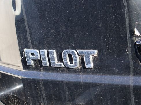 Used 2015 Honda Pilot LX image 8