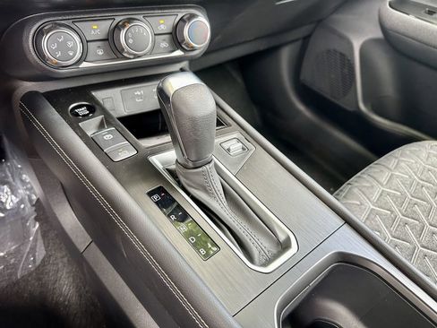 New 2025 Nissan Kicks SV w/ Charging Package image 24
