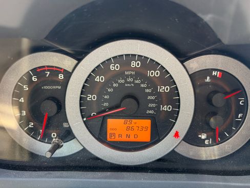 Used 2012 Toyota RAV4 Limited w/ Premium Plus Value Pkg AWD/4WD image 7