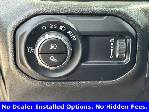 Used 2023 Jeep Gladiator Mojave w/ Cold Weather Group AWD/4WD image 21