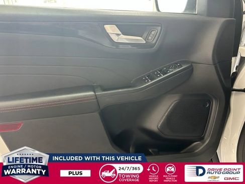 Used 2023 Ford Escape ST-Line AWD/4WD image 13