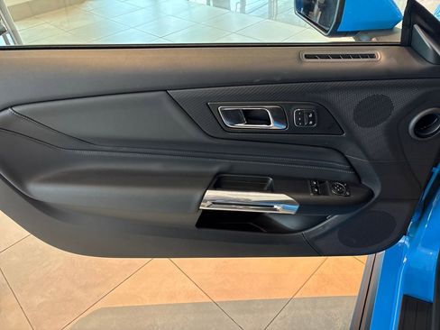 Used 2025 Ford Mustang GT Premium w/ GT Performance Package image 16