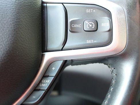 Used 2019 RAM 1500 Big Horn AWD/4WD image 28