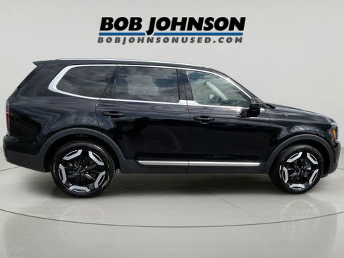 Used 2025 Kia Telluride EX AWD/4WD image 8