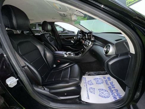 Used 2015 Mercedes-Benz C 300 Sedan image 26