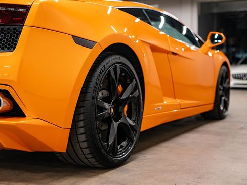 Used 2012 Lamborghini Gallardo LP 550-2 Bicolore RWD image 40