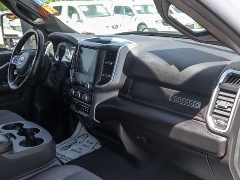 Used 2024 RAM 2500 Big Horn w/ Off Road Package image 39