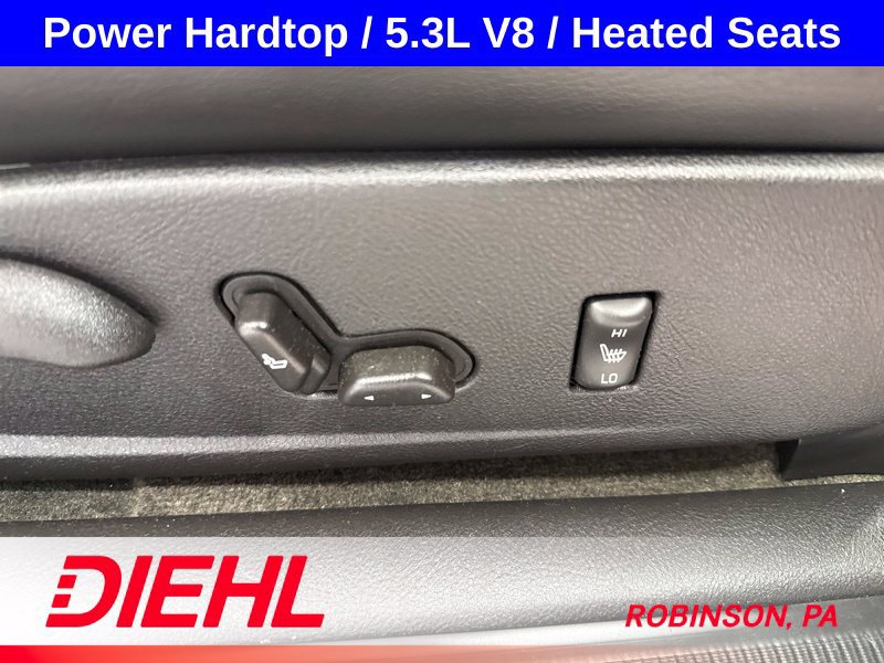 Used 2004 Chevrolet SSR w/ Preferred Equipment Group RWD image 18