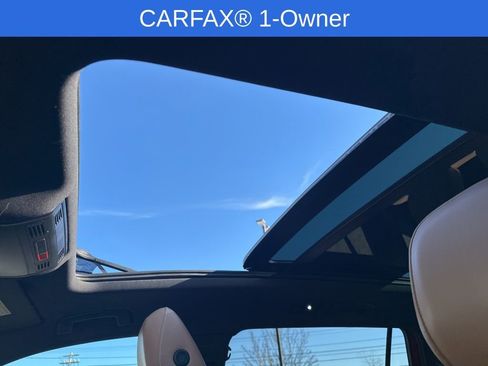 Used 2024 Volkswagen Tiguan SE R-Line image 27