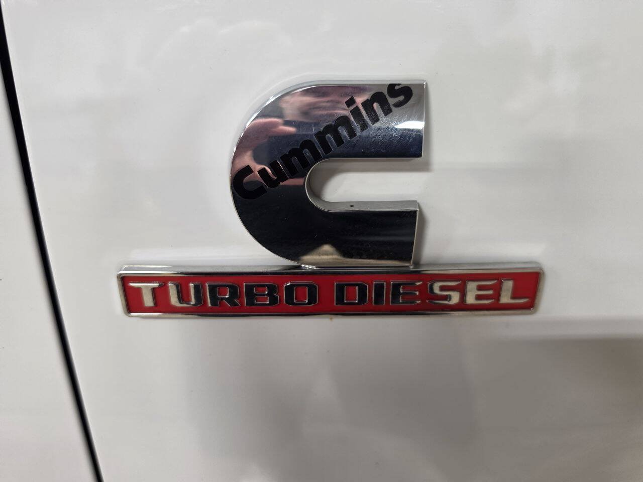 Used 2024 RAM 2500 Big Horn w/ Off Road Package AWD/4WD image 11