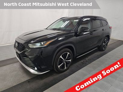 Used 2022 Toyota Highlander XSE