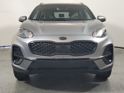 Used 2021 Kia Sportage S w/ S AWD Premium Package image 2