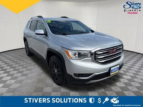 Used 2019 GMC Acadia SLT AWD/4WD image 3