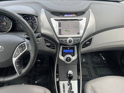 Used 2013 Hyundai Elantra Limited w/ Technology Pkg FWD image 32