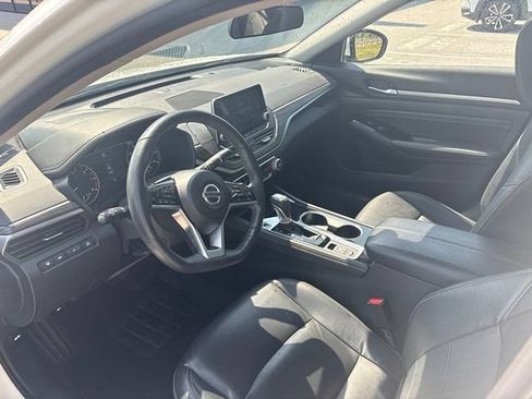 Used 2022 Nissan Altima 2.5 SL AWD/4WD image 12