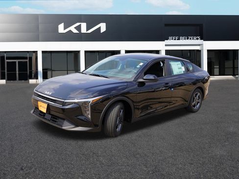 New 2026 Kia K4 FWD image 7