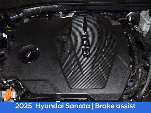 Certified 2025 Hyundai Sonata SE image 8