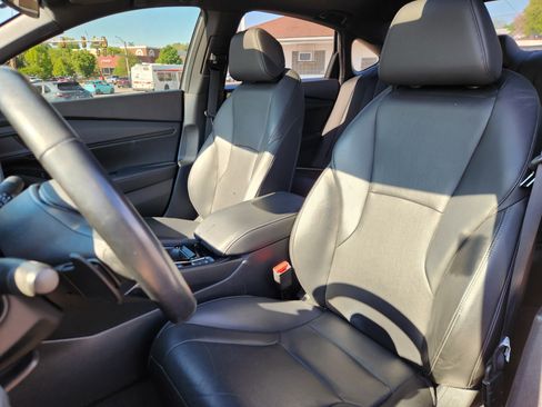 Used 2023 Honda Accord Sport image 7
