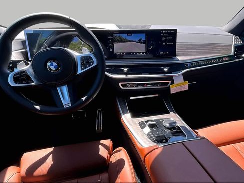 New 2026 BMW X5 xDrive40i w/ M Sport Package AWD/4WD image 5