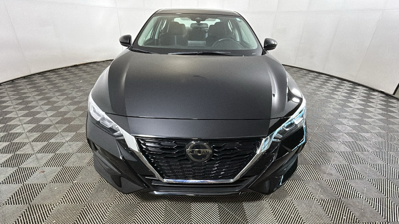 Used 2023 Nissan Sentra SV w/ All-Weather Package FWD image 9