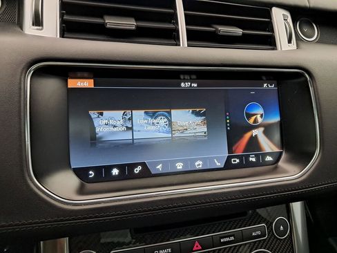 Used 2017 Land Rover Range Rover Sport SVR image 46