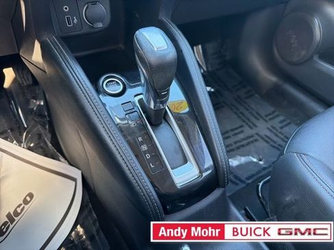 Used 2019 Nissan Kicks SR w/ SR Premium Package image 26