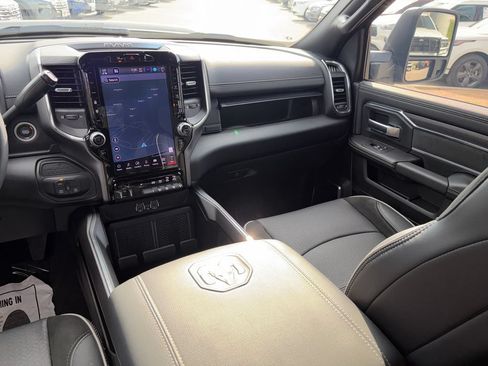 Used 2025 RAM 2500 Laramie w/ Night Edition AWD/4WD image 23