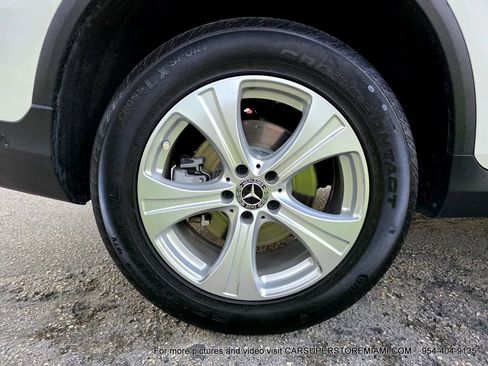 Used 2018 Mercedes-Benz GLC 300 w/ Premium Package image 90