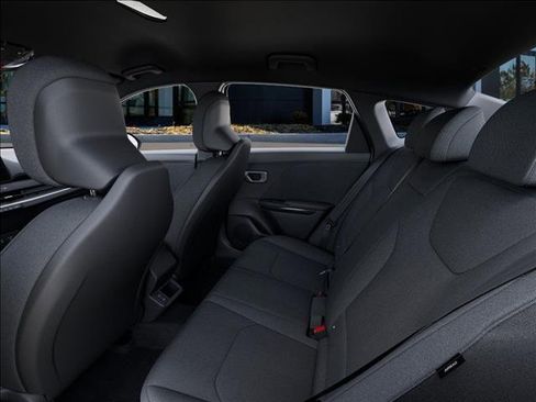 New 2026 Kia K4 LXS image 18