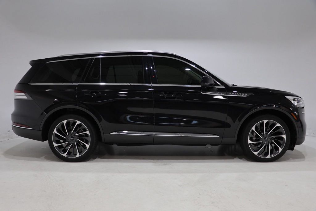 Used 2020 Lincoln Aviator Reserve w/ Equipment Group 202A AWD/4WD image 9