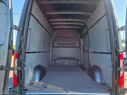 New 2025 Mercedes-Benz Sprinter 2500 image 17