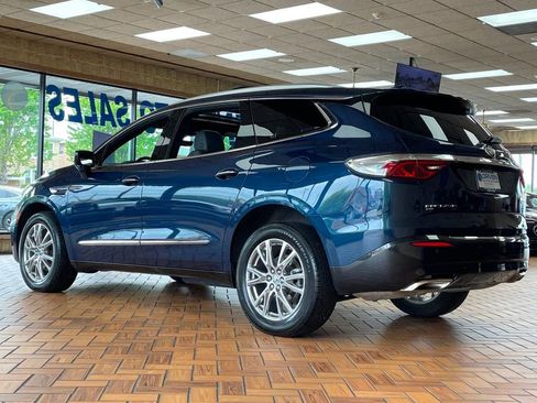 Used 2023 Buick Enclave Premium w/ Experience Buick Package AWD/4WD image 6