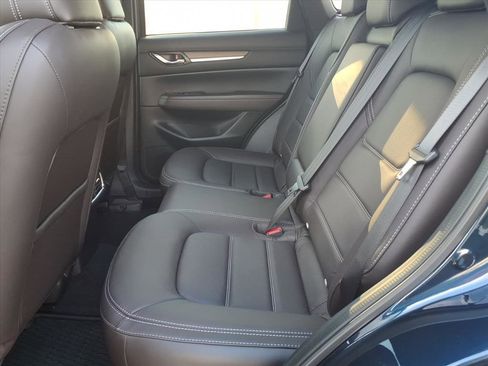 New 2025 MAZDA CX-5 Signature image 15