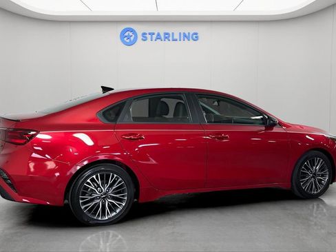 Used 2024 Kia Forte GT-Line w/ GT-Line Premium Package image 11