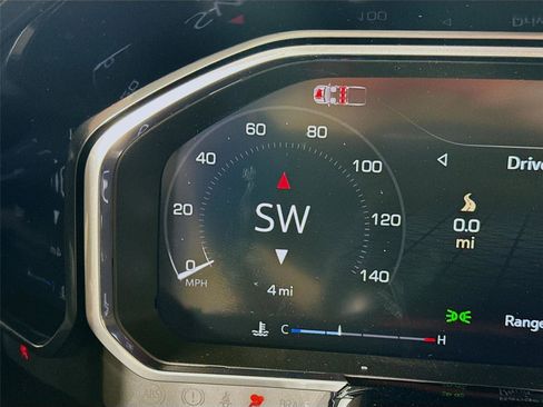New 2026 GMC Sierra 1500 Elevation w/ Elevation Premium Package AWD/4WD image 7