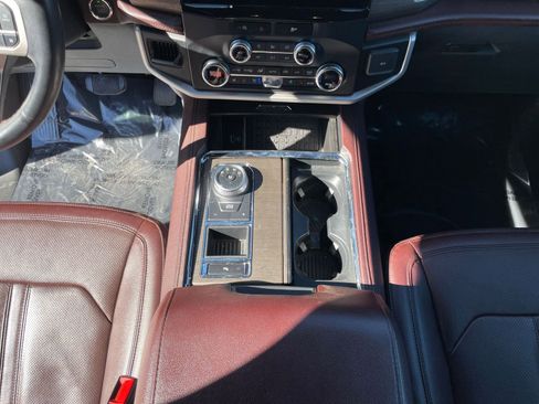 Used 2024 Ford Expedition Max Limited image 46