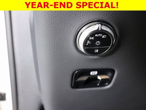 Certified 2025 Mercedes-Benz GLC 300 4MATIC image 12